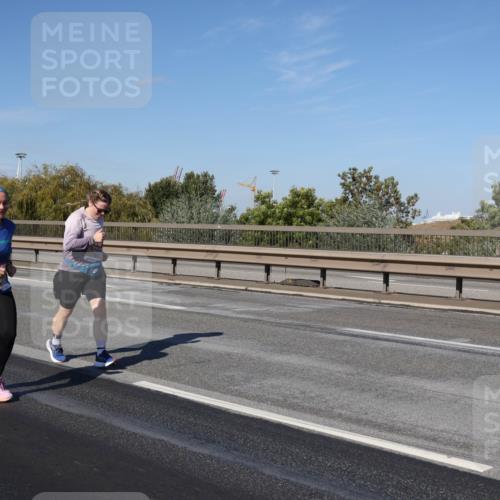 03.10.2025 - Köhlbrandbrückenlauf Julia Fischer http://msf.ph/oto/9015801 03.10.2025 13:15:05 Position 3  meine-sportfotos.de