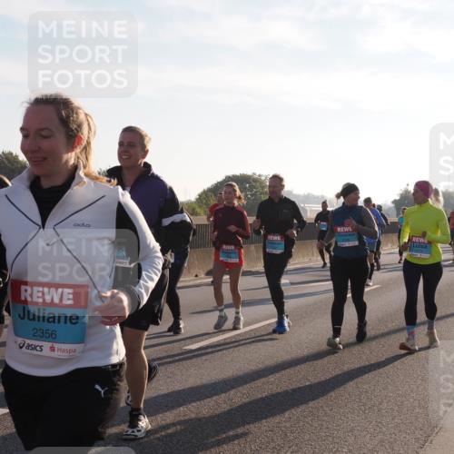 03.10.2025 - Köhlbrandbrückenlauf Fabian Wolf http://msf.ph/oto/9015840 03.10.2025 09:25:32 Position 3 4, 2356 meine-sportfotos.de