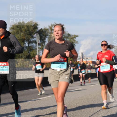 03.10.2025 - Köhlbrandbrückenlauf Luisa Fischer http://msf.ph/oto/9015861 03.10.2025 11:01:05 Position 3 1634, 2499, 3310 meine-sportfotos.de