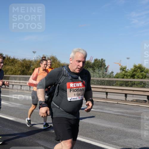 03.10.2025 - Köhlbrandbrückenlauf Julia Fischer http://msf.ph/oto/9015863 03.10.2025 13:15:21 Position 3 6104 meine-sportfotos.de