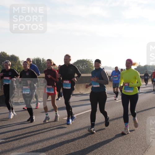 03.10.2025 - Köhlbrandbrückenlauf Fabian Wolf http://msf.ph/oto/9015871 03.10.2025 09:25:33 Position 3 1749, 2137, 2296, 2041, 2213 meine-sportfotos.de