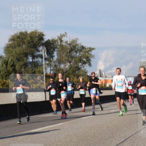 03.10.2025 - Köhlbrandbrückenlauf Luisa Fischer http://msf.ph/oto/9015893 03.10.2025 11:01:08 Position 3  meine-sportfotos.de