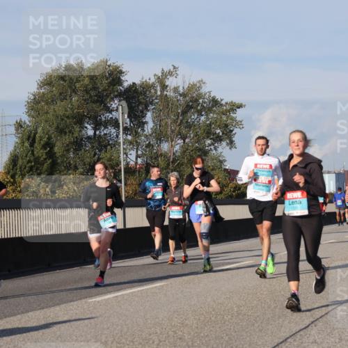 03.10.2025 - Köhlbrandbrückenlauf Luisa Fischer http://msf.ph/oto/9015900 03.10.2025 11:01:09 Position 3 2454, 1720 meine-sportfotos.de