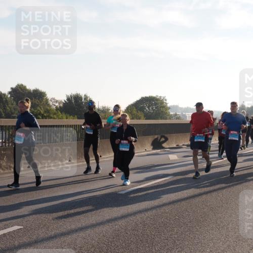 03.10.2025 - Köhlbrandbrückenlauf Fabian Wolf http://msf.ph/oto/9015939 03.10.2025 09:25:38 Position 3 2375 meine-sportfotos.de