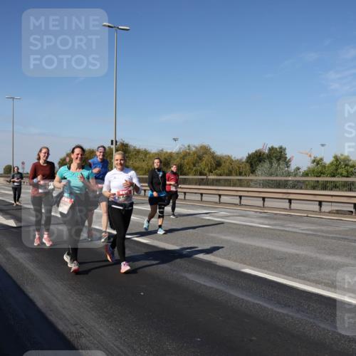 03.10.2025 - Köhlbrandbrückenlauf Julia Fischer http://msf.ph/oto/9015963 03.10.2025 13:15:48 Position 3  meine-sportfotos.de