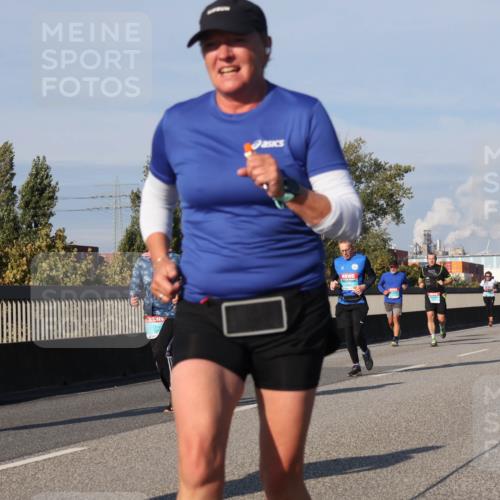 03.10.2025 - Köhlbrandbrückenlauf Luisa Fischer http://msf.ph/oto/9016014 03.10.2025 11:01:19 Position 3  meine-sportfotos.de