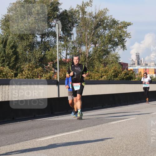 03.10.2025 - Köhlbrandbrückenlauf Luisa Fischer http://msf.ph/oto/9016042 03.10.2025 11:01:22 Position 3  meine-sportfotos.de