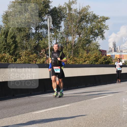 03.10.2025 - Köhlbrandbrückenlauf Luisa Fischer http://msf.ph/oto/9016045 03.10.2025 11:01:22 Position 3  meine-sportfotos.de