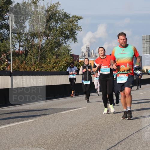 03.10.2025 - Köhlbrandbrückenlauf Luisa Fischer http://msf.ph/oto/9016058 03.10.2025 11:01:25 Position 3 200, 3747, 1573 meine-sportfotos.de