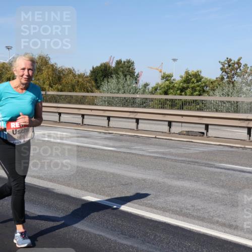 03.10.2025 - Köhlbrandbrückenlauf Julia Fischer http://msf.ph/oto/9016099 03.10.2025 13:16:31 Position 3 6670 meine-sportfotos.de
