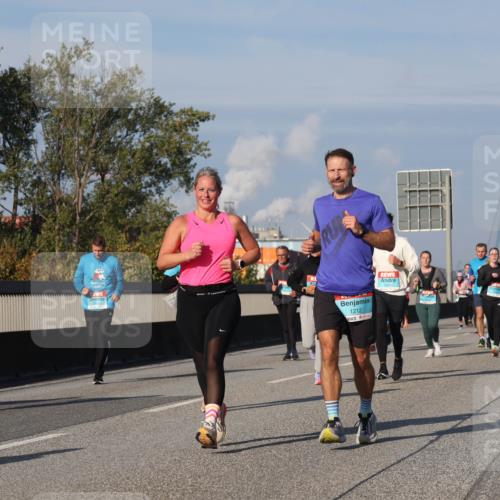 03.10.2025 - Köhlbrandbrückenlauf Luisa Fischer http://msf.ph/oto/9016111 03.10.2025 11:01:31 Position 3 1212 meine-sportfotos.de