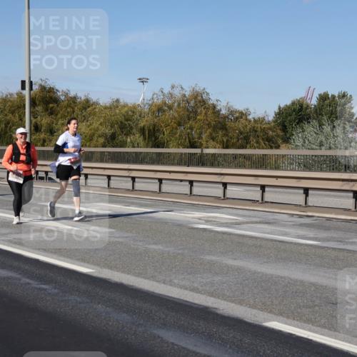 03.10.2025 - Köhlbrandbrückenlauf Julia Fischer http://msf.ph/oto/9016112 03.10.2025 13:16:41 Position 3  meine-sportfotos.de