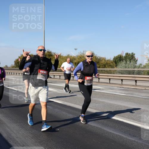 03.10.2025 - Köhlbrandbrückenlauf Julia Fischer http://msf.ph/oto/9016138 03.10.2025 13:16:45 Position 3 5305 meine-sportfotos.de