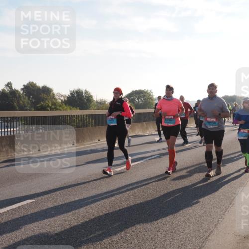 03.10.2025 - Köhlbrandbrückenlauf Fabian Wolf http://msf.ph/oto/9016147 03.10.2025 09:25:51 Position 3  meine-sportfotos.de