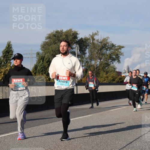 03.10.2025 - Köhlbrandbrückenlauf Luisa Fischer http://msf.ph/oto/9016158 03.10.2025 11:01:36 Position 3 2254, 9 meine-sportfotos.de