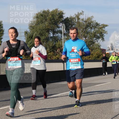 03.10.2025 - Köhlbrandbrückenlauf Luisa Fischer http://msf.ph/oto/9016196 03.10.2025 11:01:40 Position 3 3446, 794, 1719, 2678 meine-sportfotos.de