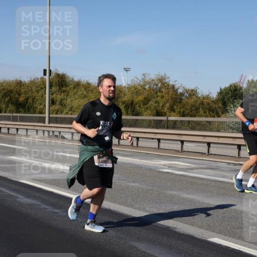 03.10.2025 - Köhlbrandbrückenlauf Julia Fischer http://msf.ph/oto/9016308 03.10.2025 13:17:45 Position 3 5360 meine-sportfotos.de