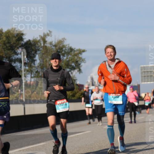 03.10.2025 - Köhlbrandbrückenlauf Luisa Fischer http://msf.ph/oto/9016341 03.10.2025 11:01:53 Position 3 548 meine-sportfotos.de