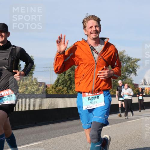 03.10.2025 - Köhlbrandbrückenlauf Luisa Fischer http://msf.ph/oto/9016356 03.10.2025 11:01:55 Position 3 1031, 3281 meine-sportfotos.de