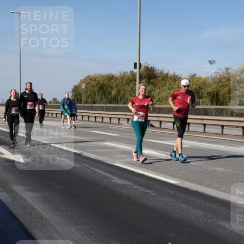 03.10.2025 - Köhlbrandbrückenlauf Julia Fischer http://msf.ph/oto/9016411 03.10.2025 13:18:09 Position 3  meine-sportfotos.de