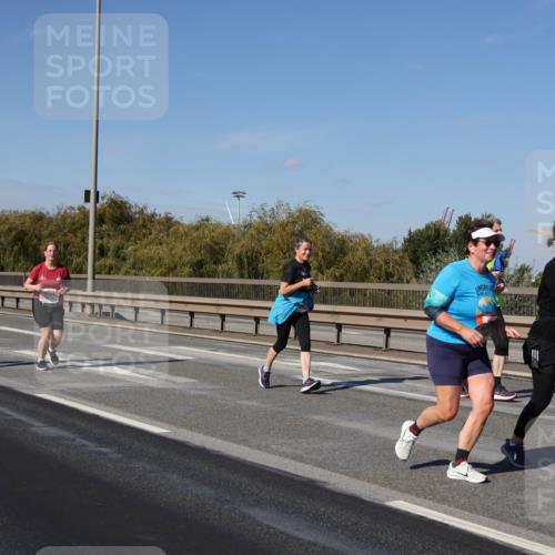 03.10.2025 - Köhlbrandbrückenlauf Julia Fischer http://msf.ph/oto/9016481 03.10.2025 13:18:37 Position 3  meine-sportfotos.de