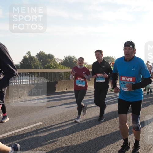03.10.2025 - Köhlbrandbrückenlauf Fabian Wolf http://msf.ph/oto/9016490 03.10.2025 09:26:04 Position 3 2465, 2511, 33 meine-sportfotos.de