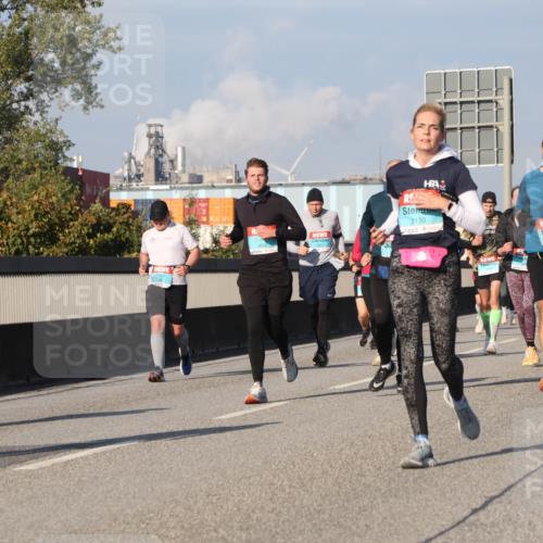 03.10.2025 - Köhlbrandbrückenlauf Luisa Fischer http://msf.ph/oto/9016497 03.10.2025 11:02:10 Position 3 1941, 3150, 1121, 2404 meine-sportfotos.de