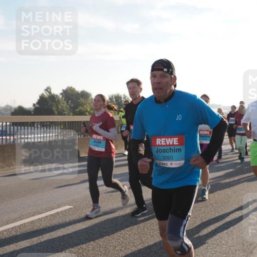 03.10.2025 - Köhlbrandbrückenlauf Fabian Wolf http://msf.ph/oto/9016499 03.10.2025 09:26:04 Position 3 2465, 3393 meine-sportfotos.de