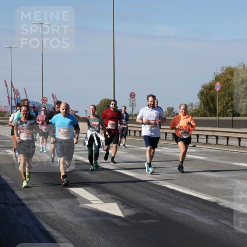 03.10.2025 - Köhlbrandbrückenlauf Julia Fischer http://msf.ph/oto/9016525 03.10.2025 13:18:55 Position 3  meine-sportfotos.de