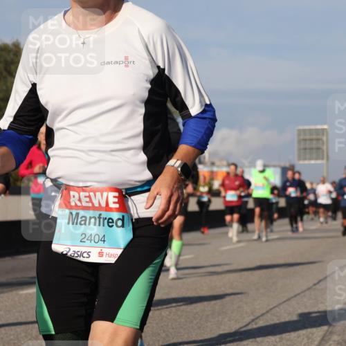 03.10.2025 - Köhlbrandbrückenlauf Luisa Fischer http://msf.ph/oto/9016587 03.10.2025 11:02:19 Position 3 1834, 2404 meine-sportfotos.de