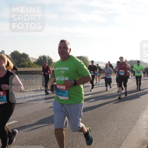 03.10.2025 - Köhlbrandbrückenlauf Fabian Wolf http://msf.ph/oto/9016674 03.10.2025 09:26:14 Position 3 2434, 3588 meine-sportfotos.de