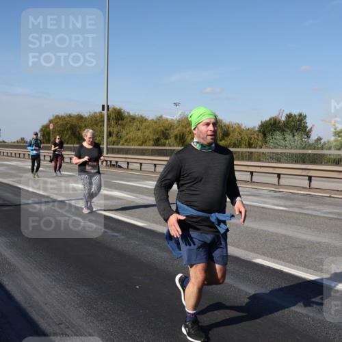 03.10.2025 - Köhlbrandbrückenlauf Julia Fischer http://msf.ph/oto/9016697 03.10.2025 13:19:46 Position 3  meine-sportfotos.de