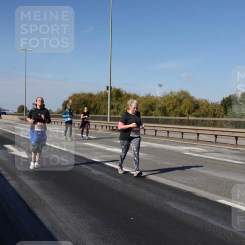 03.10.2025 - Köhlbrandbrückenlauf Julia Fischer http://msf.ph/oto/9016699 03.10.2025 13:19:47 Position 3  meine-sportfotos.de