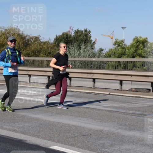 03.10.2025 - Köhlbrandbrückenlauf Julia Fischer http://msf.ph/oto/9016712 03.10.2025 13:19:53 Position 3  meine-sportfotos.de