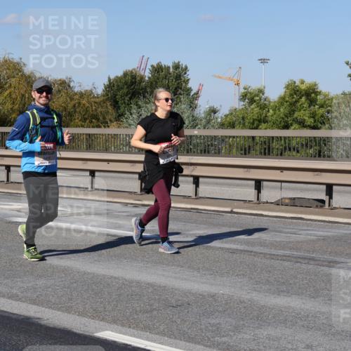 03.10.2025 - Köhlbrandbrückenlauf Julia Fischer http://msf.ph/oto/9016715 03.10.2025 13:19:53 Position 3  meine-sportfotos.de