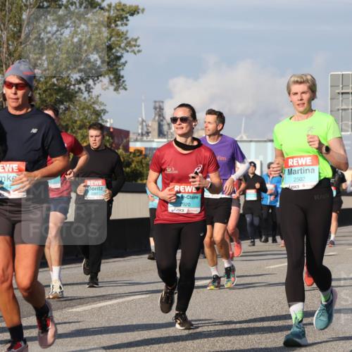 03.10.2025 - Köhlbrandbrückenlauf Luisa Fischer http://msf.ph/oto/9016752 03.10.2025 11:02:36 Position 3 1778, 884, 2361, 1920, 2502 meine-sportfotos.de