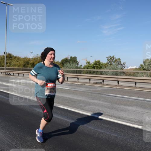 03.10.2025 - Köhlbrandbrückenlauf Julia Fischer http://msf.ph/oto/9016765 03.10.2025 13:20:12 Position 3 5418 meine-sportfotos.de