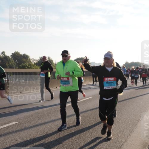 03.10.2025 - Köhlbrandbrückenlauf Fabian Wolf http://msf.ph/oto/9016788 03.10.2025 09:26:19 Position 3 3396, 2527 meine-sportfotos.de