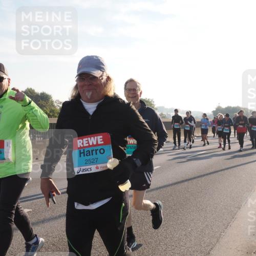 03.10.2025 - Köhlbrandbrückenlauf Fabian Wolf http://msf.ph/oto/9016813 03.10.2025 09:26:20 Position 3 3396, 2527, 2259 meine-sportfotos.de