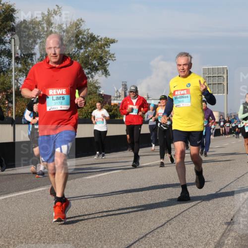 03.10.2025 - Köhlbrandbrückenlauf Luisa Fischer http://msf.ph/oto/9016846 03.10.2025 11:02:46 Position 3 3172, 1619 meine-sportfotos.de