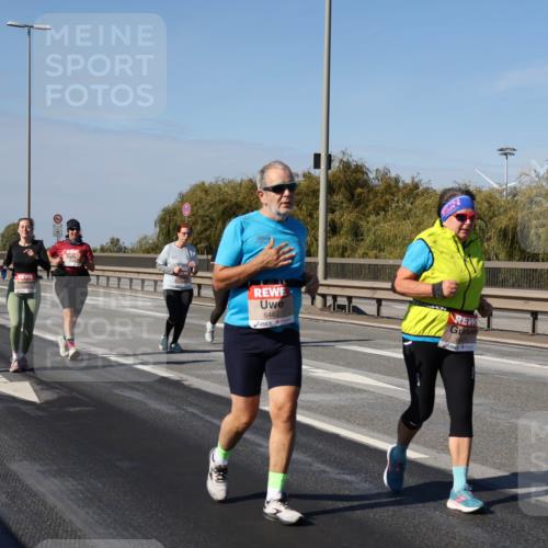 03.10.2025 - Köhlbrandbrückenlauf Julia Fischer http://msf.ph/oto/9016865 03.10.2025 13:20:35 Position 3 6462 meine-sportfotos.de