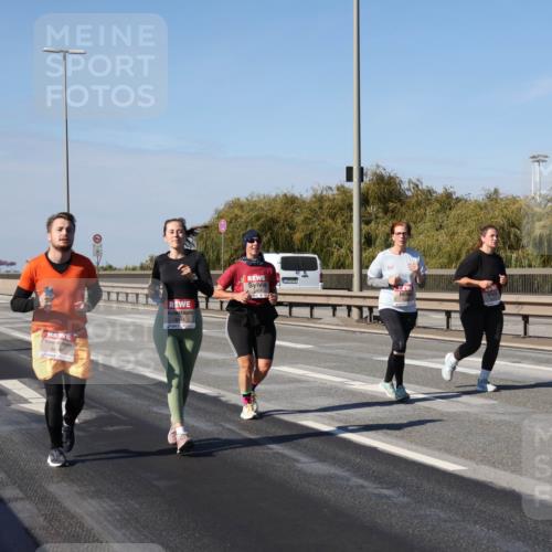 03.10.2025 - Köhlbrandbrückenlauf Julia Fischer http://msf.ph/oto/9016883 03.10.2025 13:20:37 Position 3  meine-sportfotos.de