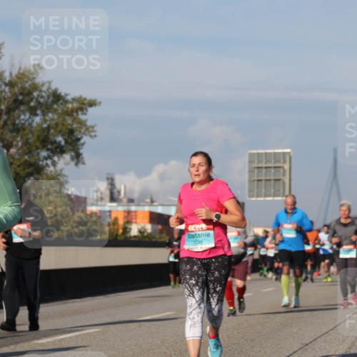 03.10.2025 - Köhlbrandbrückenlauf Luisa Fischer http://msf.ph/oto/9016911 03.10.2025 11:02:53 Position 3 1503 meine-sportfotos.de