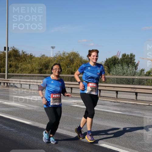 03.10.2025 - Köhlbrandbrückenlauf Julia Fischer http://msf.ph/oto/9016926 03.10.2025 13:21:02 Position 3 5252, 6109 meine-sportfotos.de