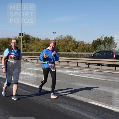03.10.2025 - Köhlbrandbrückenlauf Julia Fischer http://msf.ph/oto/9017016 03.10.2025 13:22:08 Position 3 56 meine-sportfotos.de