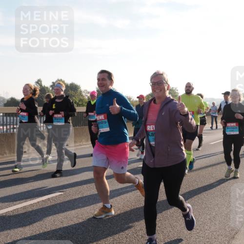 03.10.2025 - Köhlbrandbrückenlauf Fabian Wolf http://msf.ph/oto/9017103 03.10.2025 09:26:31 Position 3 2115, 35 meine-sportfotos.de