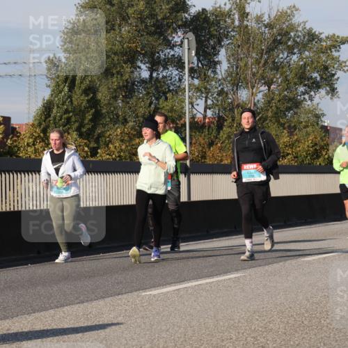 03.10.2025 - Köhlbrandbrückenlauf Luisa Fischer http://msf.ph/oto/9017174 03.10.2025 11:03:25 Position 3 3758 meine-sportfotos.de