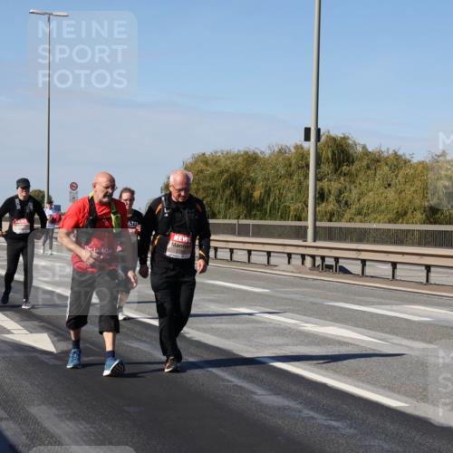 03.10.2025 - Köhlbrandbrückenlauf Julia Fischer http://msf.ph/oto/9017185 03.10.2025 13:23:43 Position 3  meine-sportfotos.de