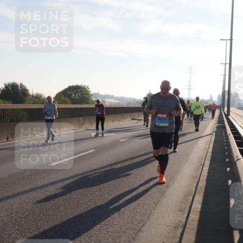 03.10.2025 - Köhlbrandbrückenlauf Fabian Wolf http://msf.ph/oto/9017210 03.10.2025 09:26:36 Position 3 2513 meine-sportfotos.de