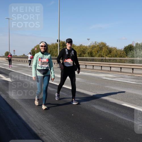 03.10.2025 - Köhlbrandbrückenlauf Julia Fischer http://msf.ph/oto/9017211 03.10.2025 13:23:49 Position 3  meine-sportfotos.de